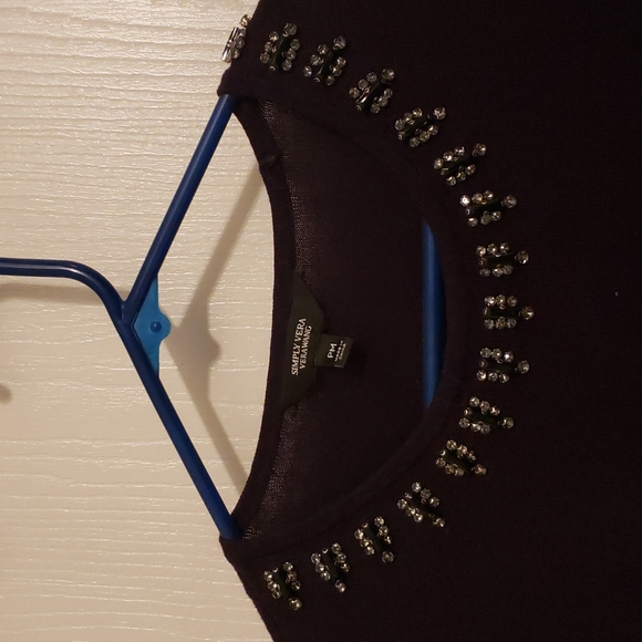 Vera Wang sweater - Picture 2 of 4